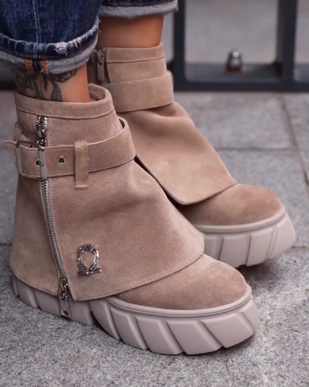 Natural Suede Women's Athletic Boots