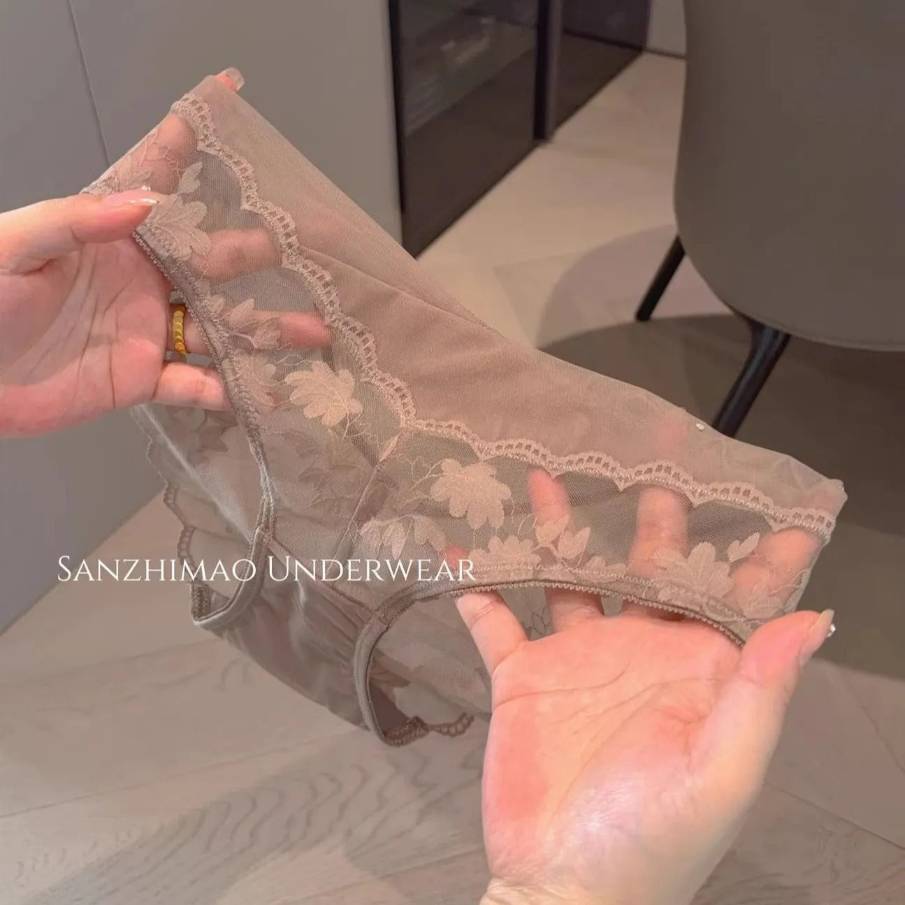 Lace Pure Love Panties (4 Packs)