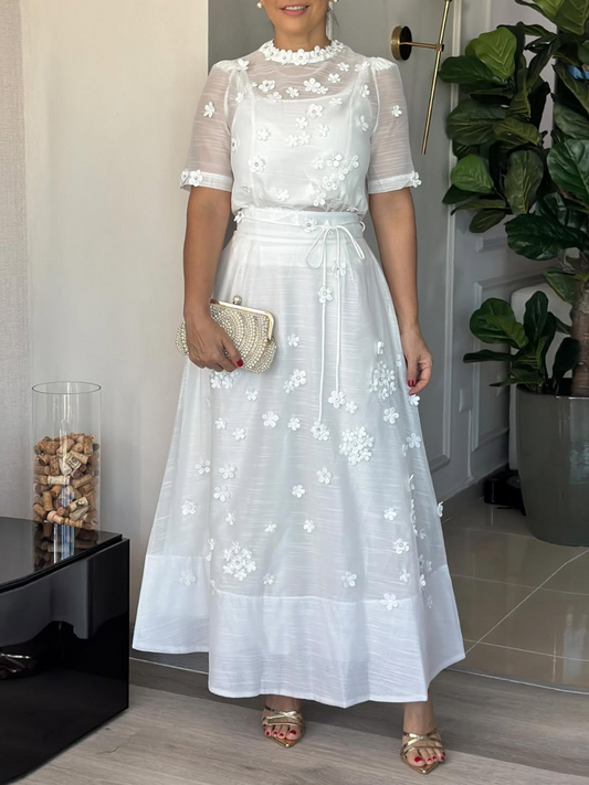 Solid Color Dress Of Three-dimensional Flowers